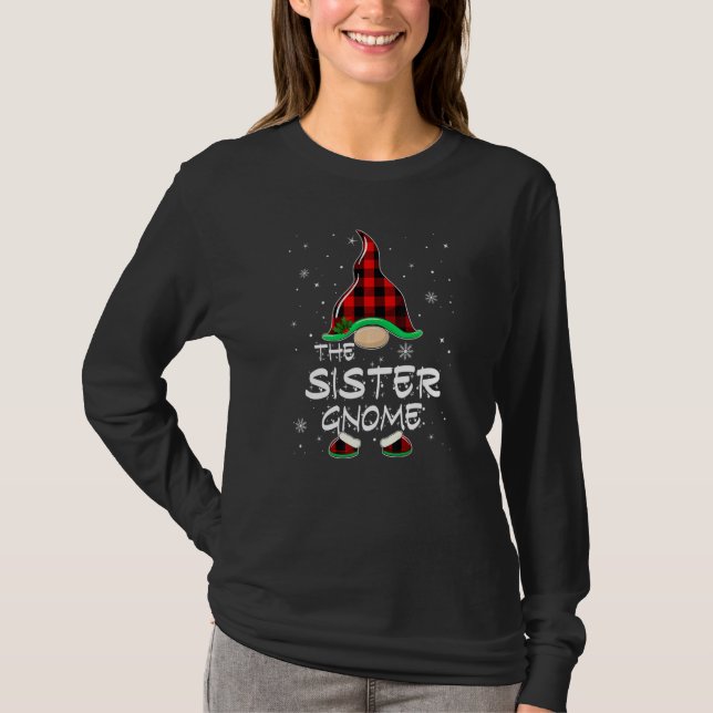The Sister Gnome Red Buffalo Plaid Christmas Pajam T-Shirt (Vorderseite)