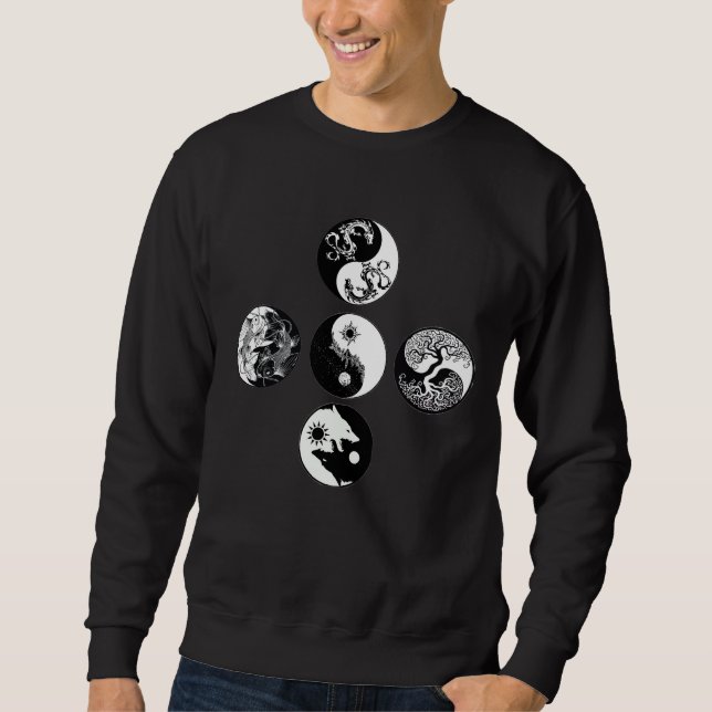 The Yin Yang Animal Spirits Gift Set Sweatshirt (Vorderseite)