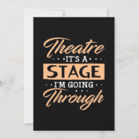 Theater ist es eine Bühne Schauspieler durch gehen
