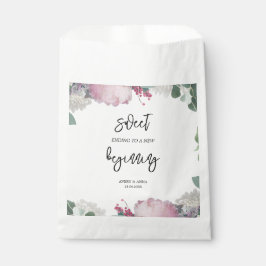 Thema Blumenhochzeit Geschenktütchen