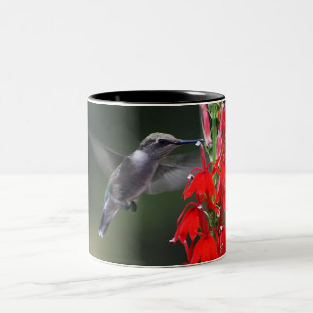 Themed Tassen des Summenvogels (Mittel)