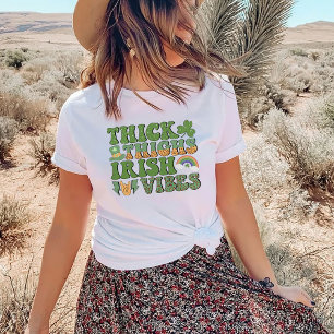Thick Thighs Irish Vibes, Patrick's Day T - Shirt