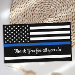 Thin Blue Line Flag Polizeidirektor Vielen Dank Visitenkarte<br><div class="desc">Thin Blue Line Police Dankeschön Card - Amerikanische Flagge in Polizei Flag Farben,  gestörtes Design auf weiß. Dieser polizeiliche Dank ist perfekt,  um einem Polizeibeamten oder Polizeidienststellen zu danken. COPYRIGHT © 2020 Judy Burrows,  Black Dog Art - Alle Rechte vorbehalten. Thin Blue Line Flag Polizeidirektor Danke Business Card</div>