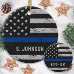Thin Blue Line - Polizeichef - Amerikanische Flagg Keramikornament<br><div class="desc">Zeigen Sie Ihre Unterstützung und Stolz für unsere Polizei mit dieser Thin Blue Line Tote Tag - American Flag in Polizei Flag Farben ,  Not Design . Polizeiliche Mama - Geschenke der polizeilichen Ehefrau</div>
