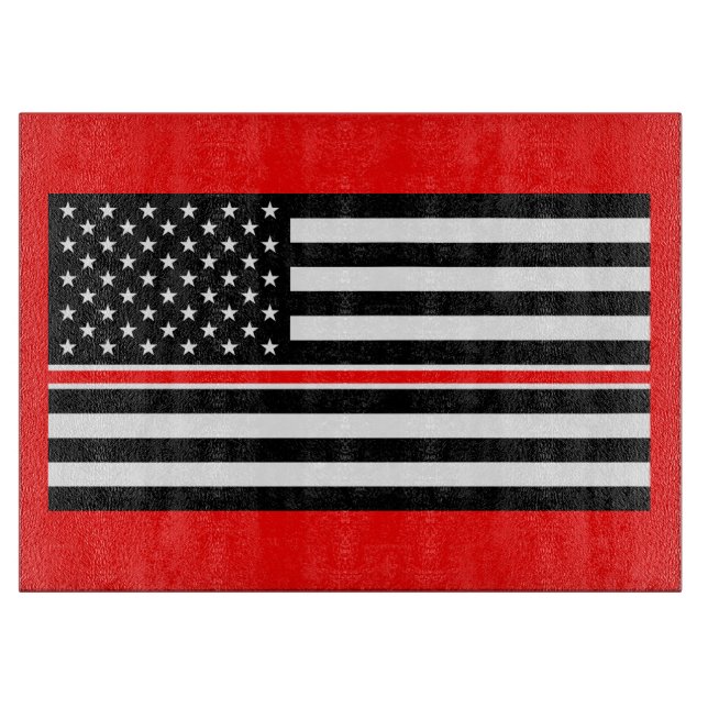 Thin Red Line Flag: Feuerwehrheldengedächtnis Schneidebrett (Vorderseite)