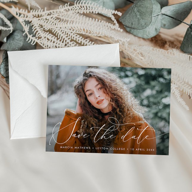 Thin-Script-Abschluss Save the Date Postkarte (Von Creator hochgeladen)