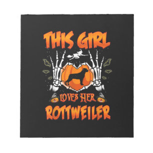 This Girl Loves Her Rottweiler Dog Halloween Notizblock