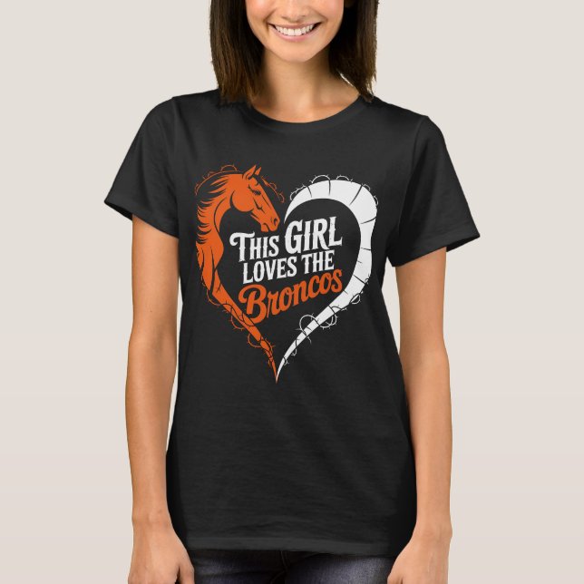 This Girl Loves Rodeo Bucking Bronc Riding Heart W T-Shirt (Vorderseite)