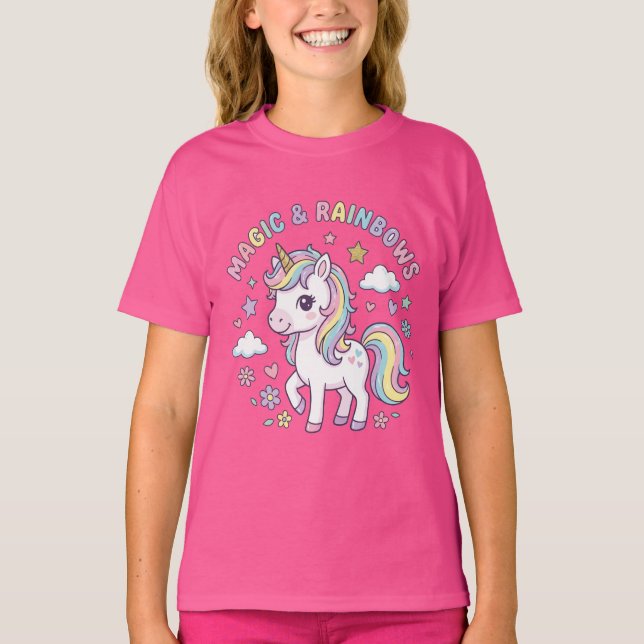 This is a T-shirt with a cute unicorn. (Vorderseite)