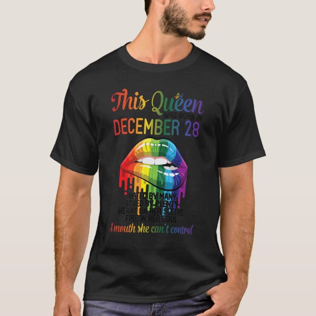 This Queen Born Dec 28 Hate Love Heart Mouth Can't T-Shirt (Vorderseite)