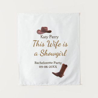 This Wife is a showgirl bachelorette party name da Wandteppich