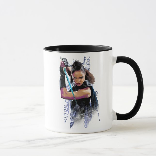 Thor: Ragnarok| Valkyrie Battle Graphic Tasse (Rechts)