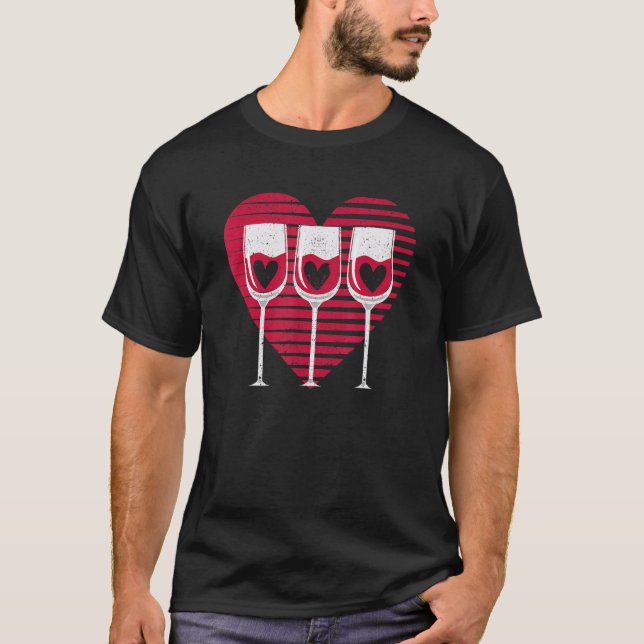 Three Glasses Wine  Heart  Couples Valentine's Day T-Shirt (Vorderseite)