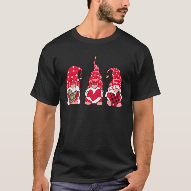 Three Gnomen Holding Heart Leopard Happy Valentine T-Shirt (Vorderseite)