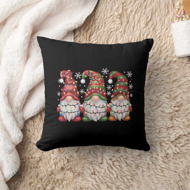 Three Gnomes Buffalo Kariert Red Christmas Kissen (Decke)