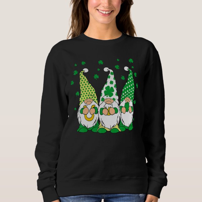 Three Green Irish Gnomes Shamrock Clover St Patric Sweatshirt (Vorderseite)