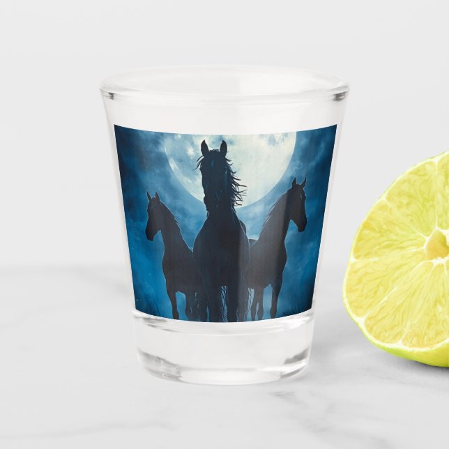 Three Horse Moon Schnapsglas (Vorderseite)