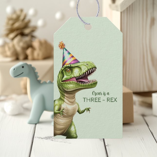 Three-Rex Dinosaur GeburtstagsgeschenkTags | Green Geschenkanhänger (Von Creator hochgeladen)