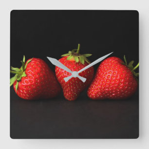 Three Strawberries On Black (H) Wall Clock Quadratische Wanduhr