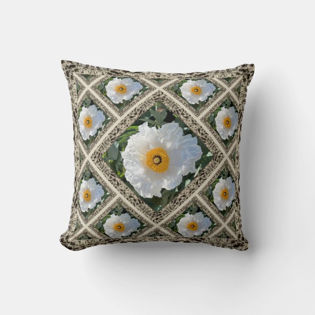 Throw Kissen mit Matilija Poppies (Vorderseite)