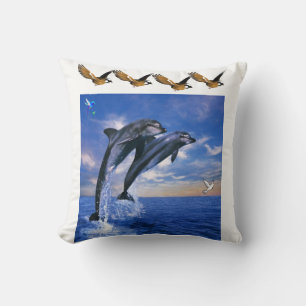 Throw-Pillow-Delphine Kissen