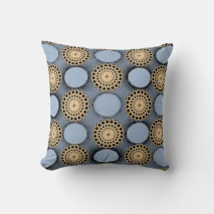Throw Pillow Floral Kissen