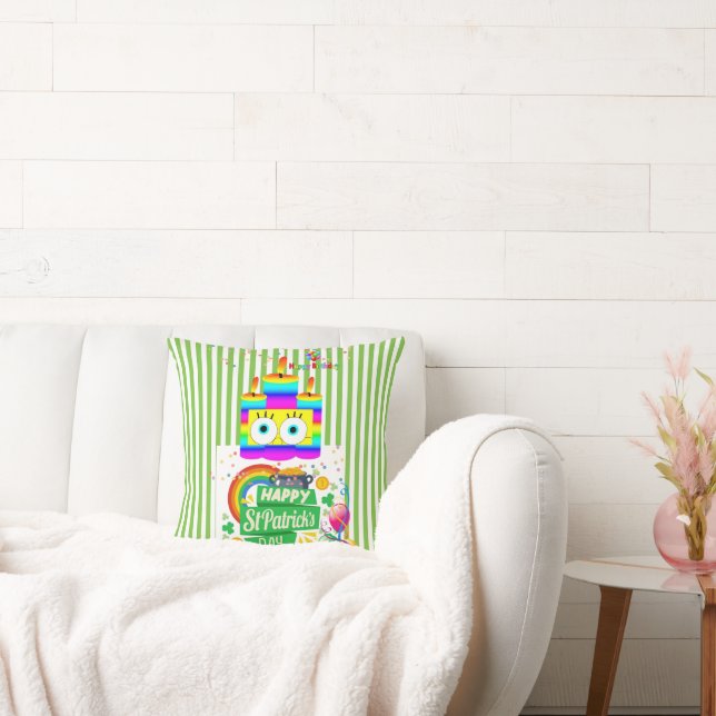 Throw Pillow, Happy Birthday St. Patrick's Day Kissen (Liege)