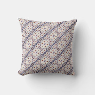 Throw Pillow Lavender Daisy Print Kissen