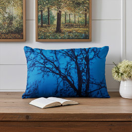 Thru das Glas, weinende Bäume Abstrakte Mauer Dekokissen