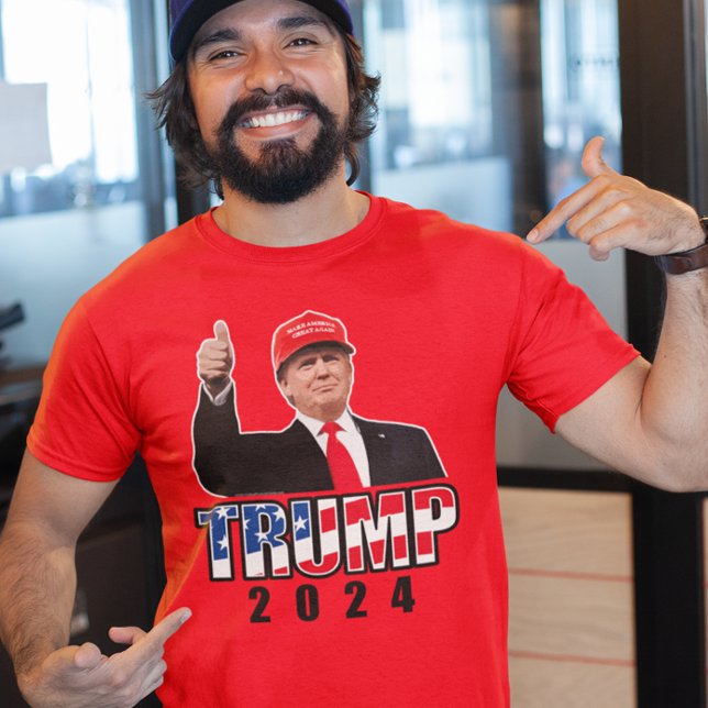 Thumbs Up Donald Trump 2024 T-Shirt (Von Creator hochgeladen)