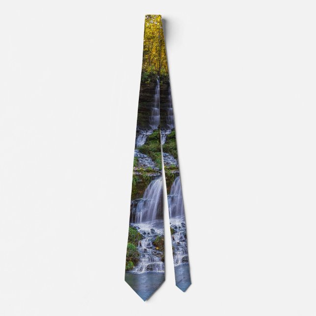 Thunder Falls Painterly Neck Tie Krawatte (Vorderseite)