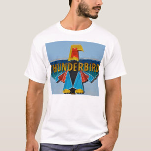 Thunderbird-Häuschen-Zeichen-T-Shirt T-Shirt