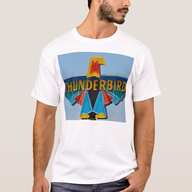 Thunderbird-Häuschen-Zeichen-T-Shirt T-Shirt (Vorderseite)