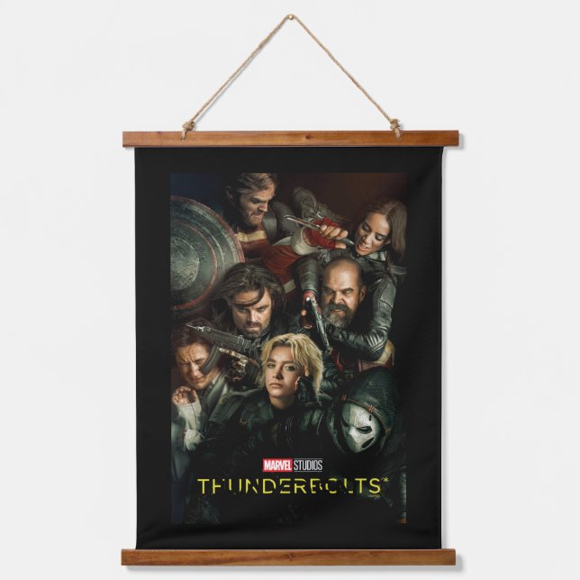 Thunderbolts* | Gruppe kämpft theatralisch Wandteppich Mit Holzrahmen (Vorderseite)