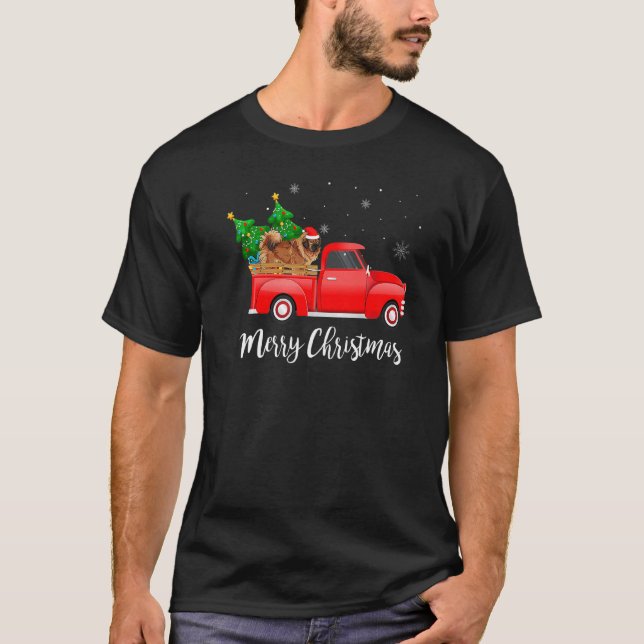 Tibetan Mastiff Red Truck Weihnachtsbaum Xmas Dog T-Shirt (Vorderseite)