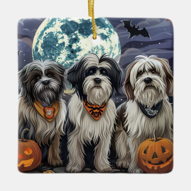 Tibetan Terrier Halloween Spooky Keramikornament (Vorderseite)