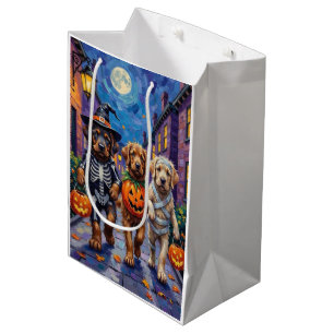 Tibetische Mastiff-Hunde zu Halloween-Kostümen Mittlere Geschenktüte