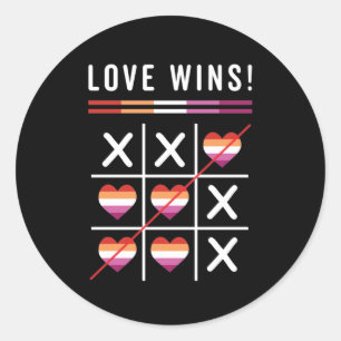 Tic Tac Toe Liebe gewinnt LGBTQ Lesben Preis Runder Aufkleber