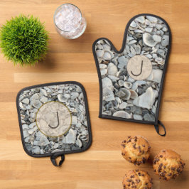 Tidewashed Shells Initial Design Ofenhandschuh & Topflappen-Set