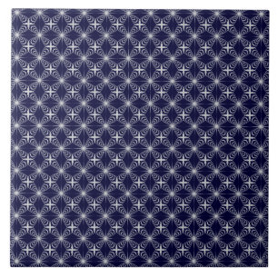 tiefblau mit grauem Arabesken Fliese