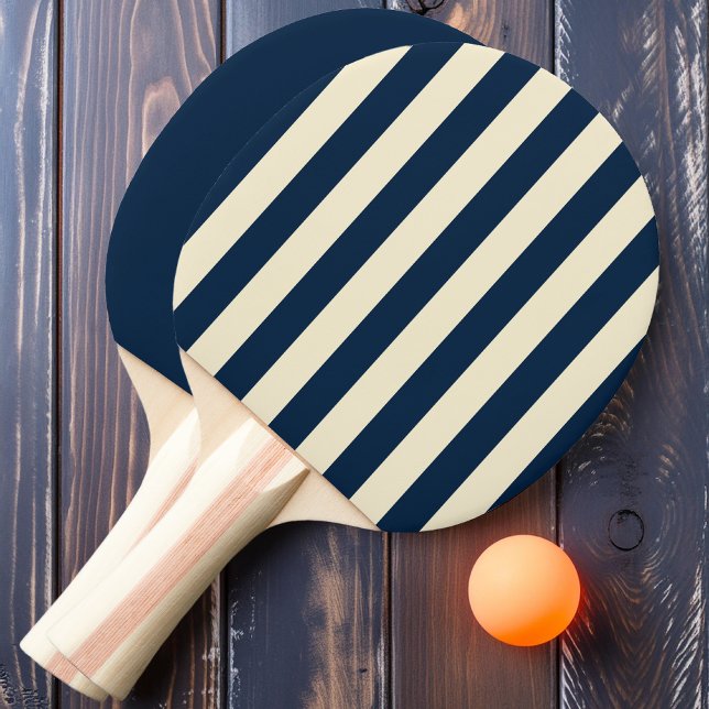 Tiefseeblau-Polo-Streifen und fest Tischtennis Schläger (Von Creator hochgeladen)