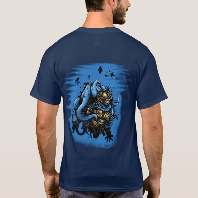 Tiefseetaucher-Oktopus-Angriff Nautischer Ozean T- T-Shirt (Rückseite)