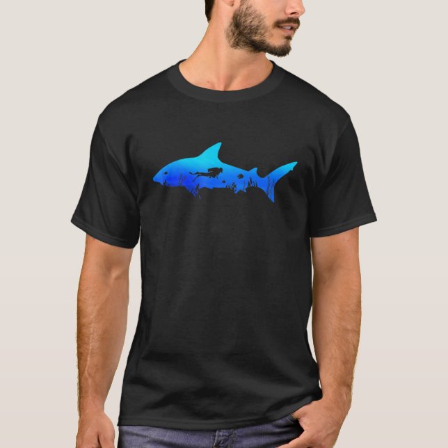 Tieftauchen unter Wasserscheide T-Shirt (Vorderseite)