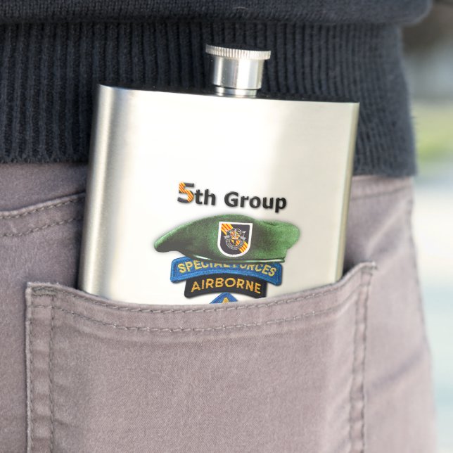 Tierärzte der Kraft-Gruppen-grünen Barett-SFG SF Flachmann (Beispiel)