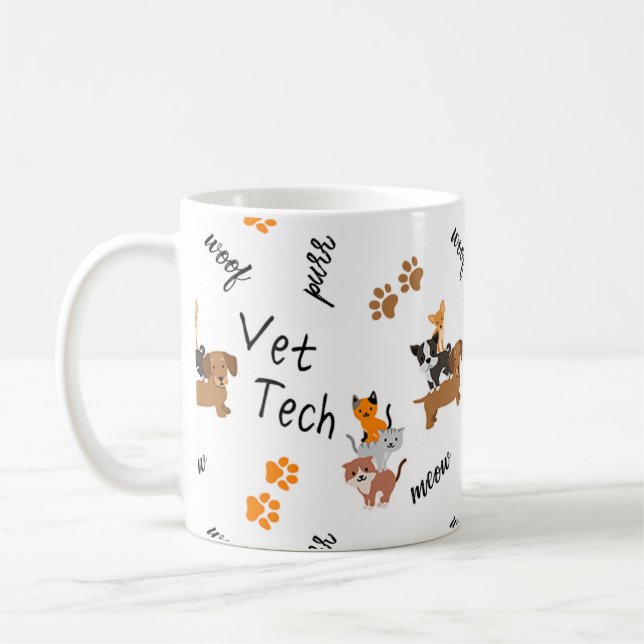 Tierärztin Tech mit Katzen und Hunden Kaffeetasse (Links)