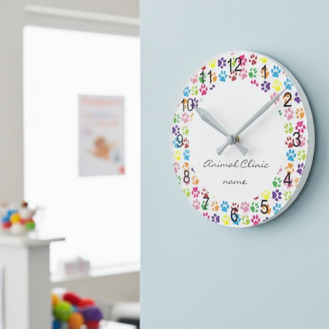 Tierärztliche Tierärztin Klinische Klinik Runde Wanduhr (Von Creator hochgeladen)