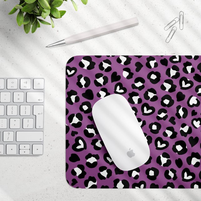 Tierdruck, Lila Leopard, Geparden, Herz Mousepad (Von Creator hochgeladen)