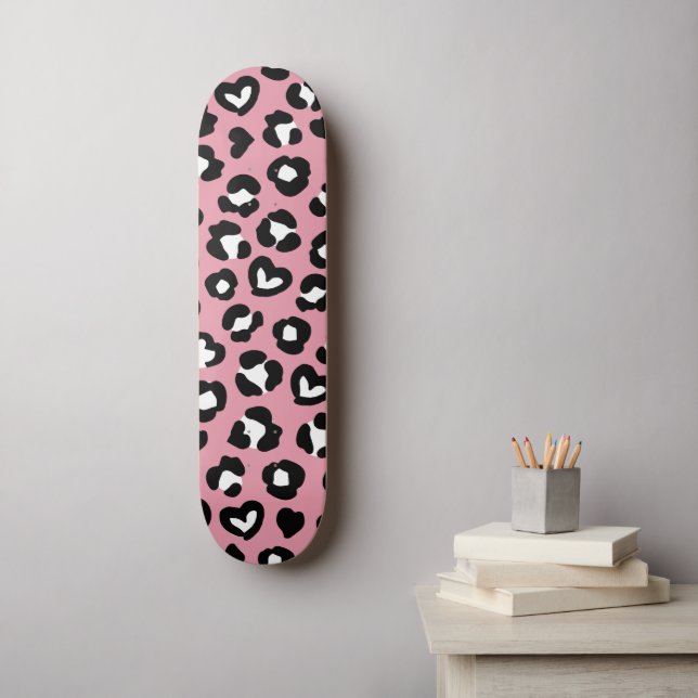 Tierdruck, rosa Leopard, Geparden, Herz Skateboard (Wandkunst)