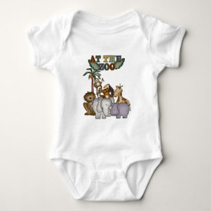 Tiere an den Zoo-T-Shirts und den Geschenken Baby Strampler
