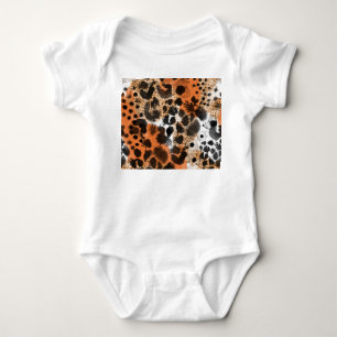 Tierhaut: kreatives Leopardenmuster. Baby Strampler
